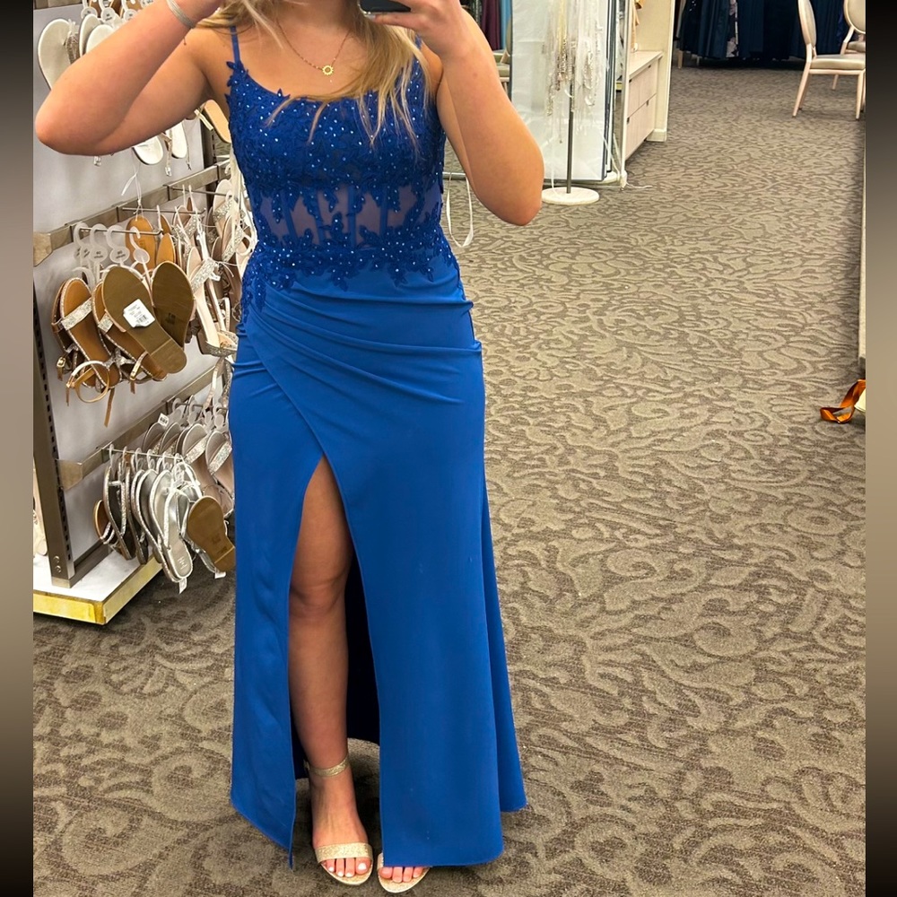 GALINA SIGNATURE Prom/Formal Dress. Sapphire Blue.